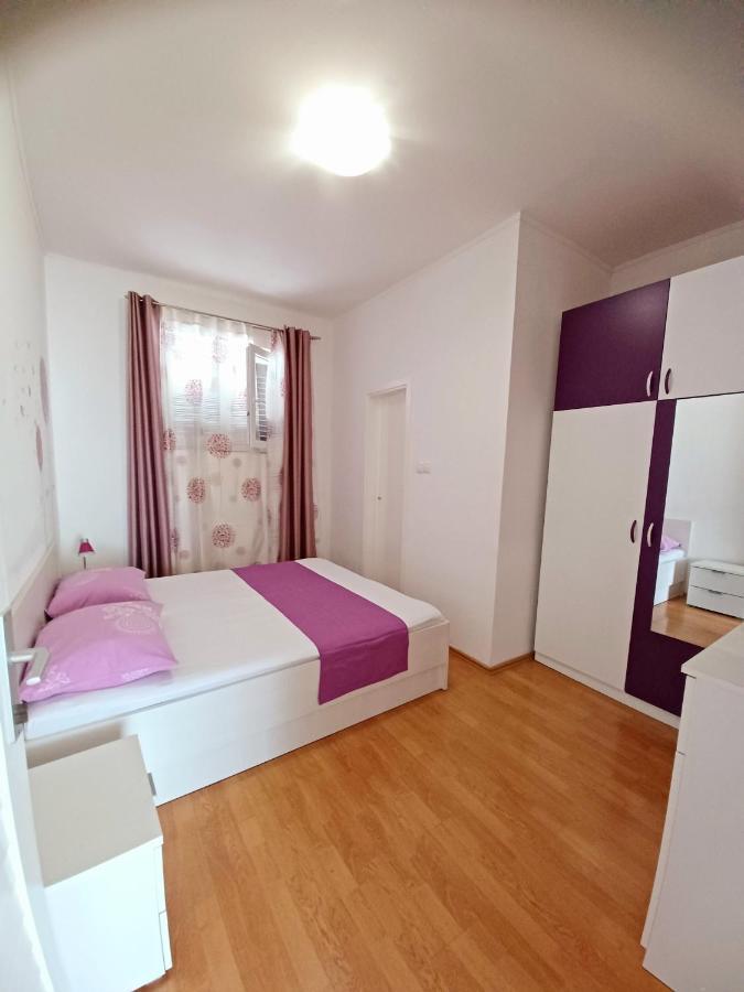 Apartment Eva Макарська Екстер'єр фото