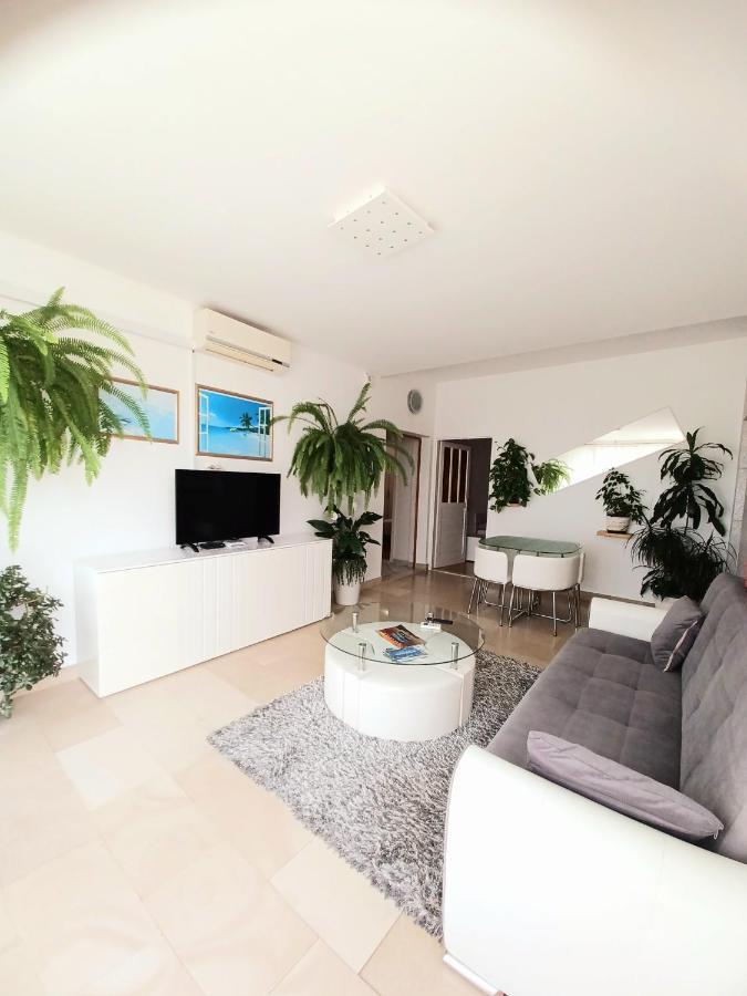 Apartment Eva Макарська Екстер'єр фото