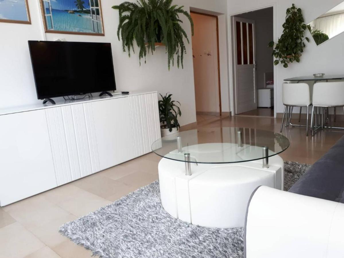 Apartment Eva Макарська Екстер'єр фото