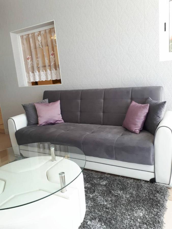 Apartment Eva Макарська Екстер'єр фото